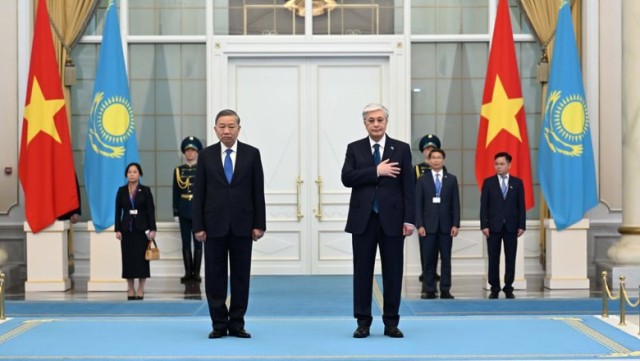 Kazakistan, Vietnam'ın Orta Asya'daki ilk stratejik ortağı olacak