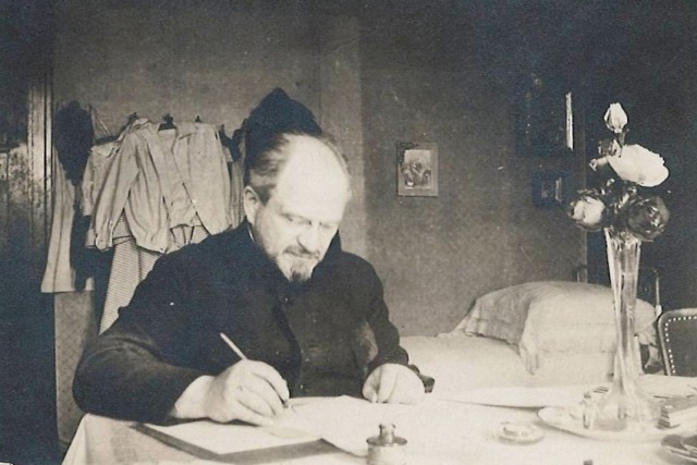 Astana’da besteci Aleksandr Zataeviç’in eserlerine adanmış bir ders-konser düzenlendi