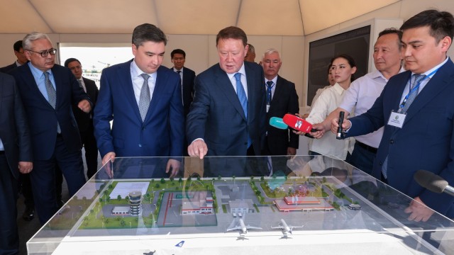 О.Бектенов Қостанай облысының инфроқұрылымымен танысты