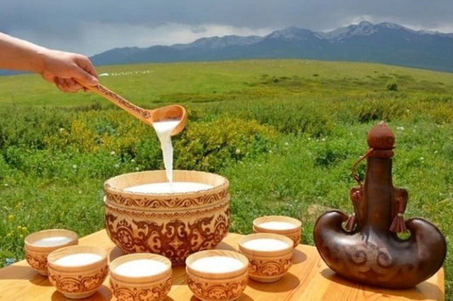 Kazakhstan celebrates season’s first kymyz