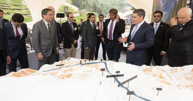 Алматыда дүйнөлүк деңгээлдеги бийик тоолуу курорт салынат