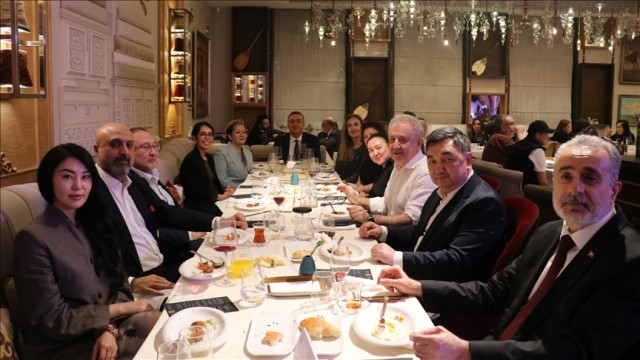 Традиционные блюда турецкой кухни представили в Астане