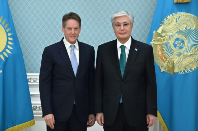 Президент Роберт Фридландты кабыл алды