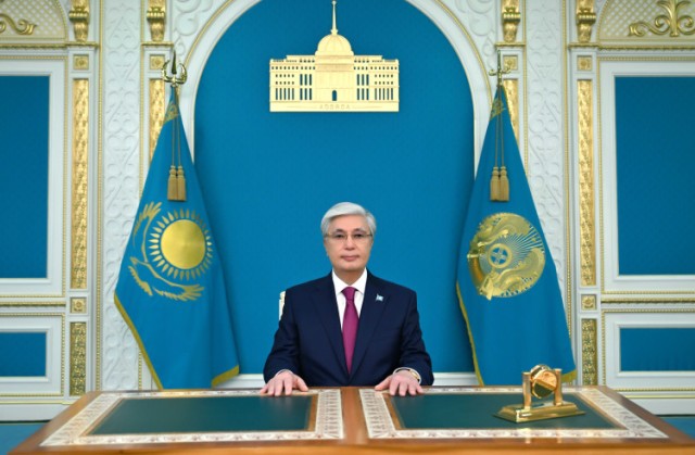 Президент Байкоңур космодромунун 70 жылдыгы менен куттуктады