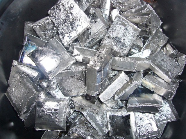 Казакстанда сейрек металлдардын 10 участкасы табылды