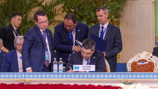 О. Бектенов: Казакстан КМШ дараметин чыңдоо жаатында көмөктөшүүгө даяр