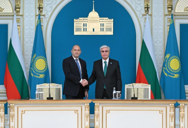 Казакстан менен Болгария ортосундагы кызматташтык артат