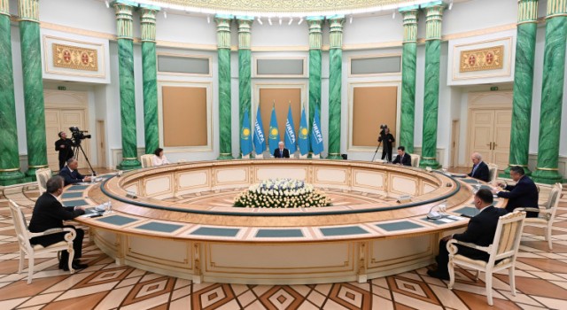 Президент ТуркПА иштирокчиларини қабул қилди