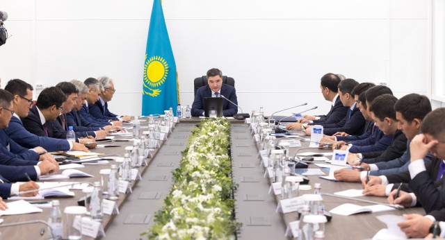 Кичи шаарларды өнүктүрүү механизмдери колго алынат