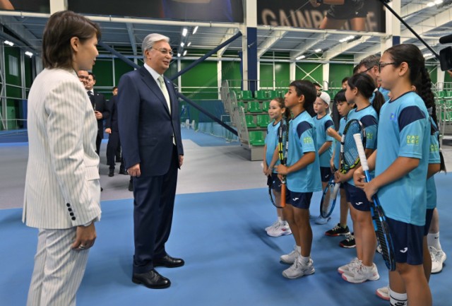 Президент Астанада бир катар спорт обьектилерин кыдырды