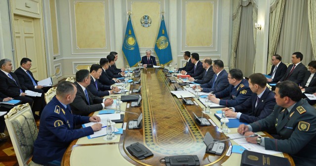 Мамлекет башчысы коопсуздук кеңешинин жыйынын өткөрдү