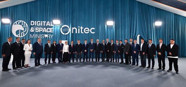 Мамлекет башчысы ата мекендик AI долбоорлору менен таанышты