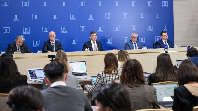 Казакстанда транспорт ташуу сектору өнүгүүдө