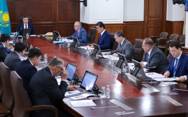 Hükümette vejetasyon döneminin gidişatıyla ilgili toplantı gerçekleştirildi