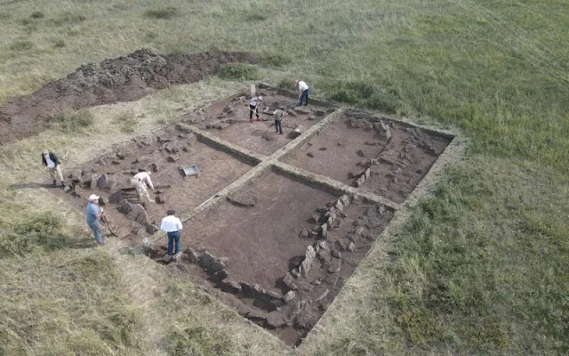 Қарағанды облысының археологтары көне елді мекенде зерттеу жұмыстарын жүргізуде