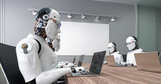 AI Qyzmet: 16 мыңнан астам мемлекеттік қызметкер ЖИ құралдарын игерді