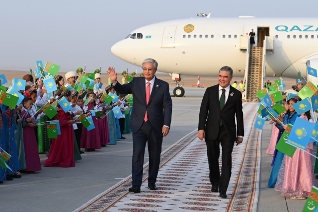 Kazakh President arrives in Turkmenistan to participate in UN conference