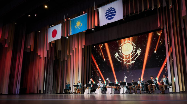 Kazakistan Bayrağı, Ülkemizin Ulusal Günü Onuruna Japonya’da Dalgalandı