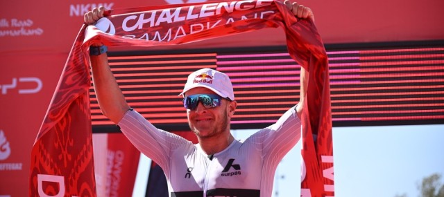 Semerkand’da Uluslararası Triatlon Turnuvası Düzenlendi