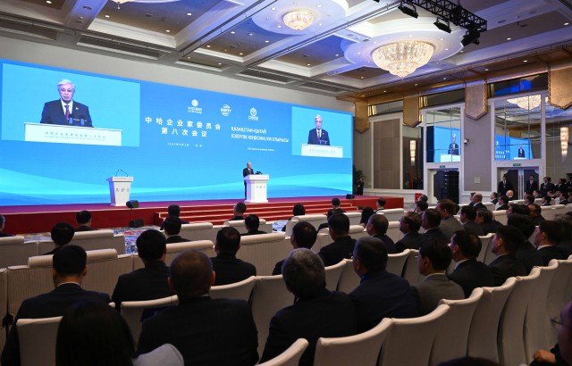 Қазақстан мен Қытай 15 млрд доллардың келісімдеріне қол қойды