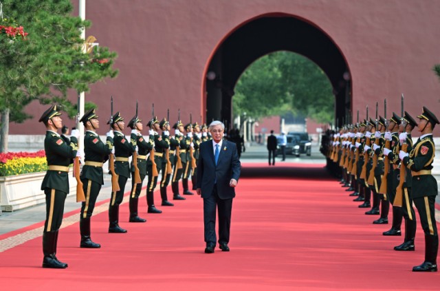 Kazakh President visits military parade in Beijing