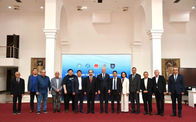 Scholars from Turkic States Discuss Preparation of Unified Historical Monograph