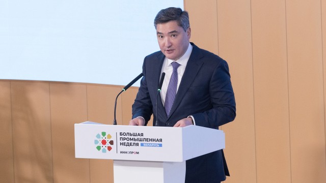 Минскдаги кўргазмада рақамли ишланмалар тақдим этилди