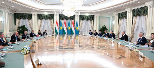 Казакстан Венгрияга экспортту көбөйтүүгө ниеттенүүдө