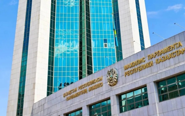 Казахстан усиливает контроль за перевозками радиоактивных материалов в рамках СНГ