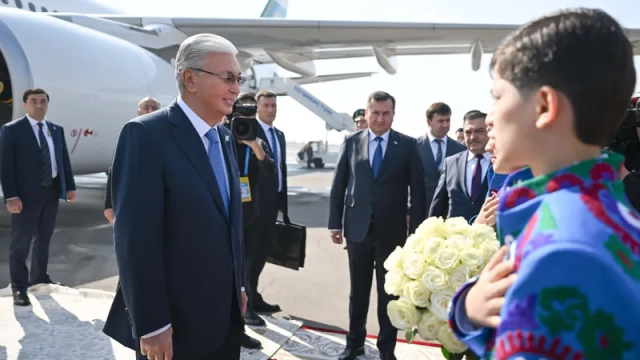Kazakh President arrives in Tajikistan for visit