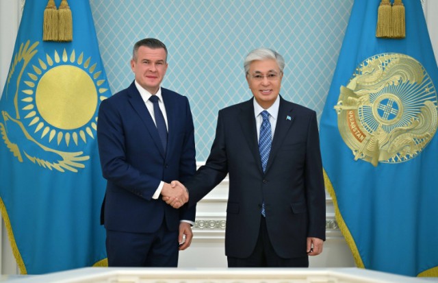 Kassym-Jomart Tokayev meets with President of World Anti-Doping Agency