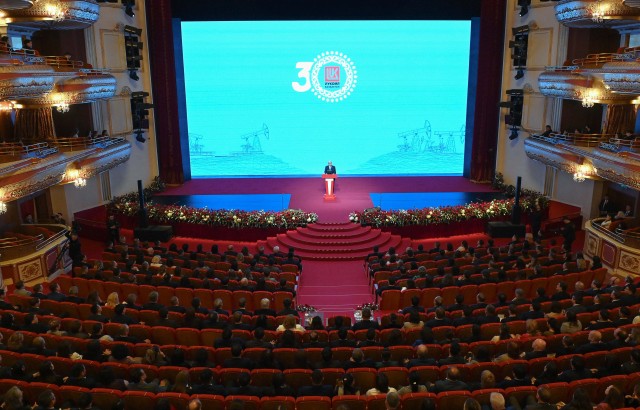 Kazakh President outlines directions for oil and gas sector development