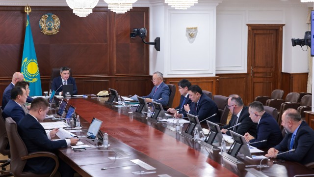 В Правительстве рассмотрели ход модернизации аэропорта города Алматы