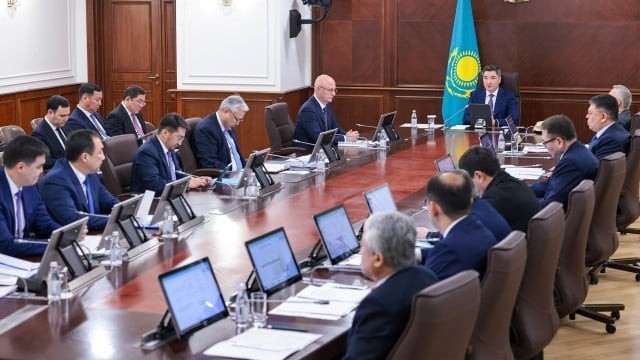 5 крупных трансграничных хабов создают в Казахстане