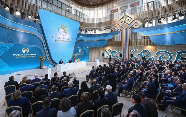 Зарубежные СМИ обсуждают политические реформы Казахстана