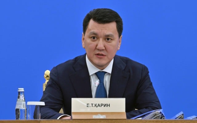 Конституциялық Комиссия Казакстан Президенти сунуштаган реформаларды талкуулоодо