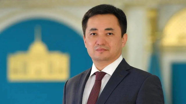 K. Tokayev yeni Anayasa metni üzerinde bizzat çalıştı
