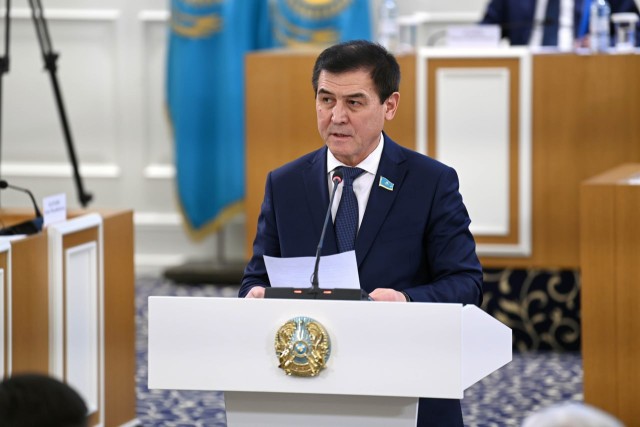 Жаңы Конституцияда өлкөнүн өнүгүүсүнүн стратегиялык багыттары бекемделет
