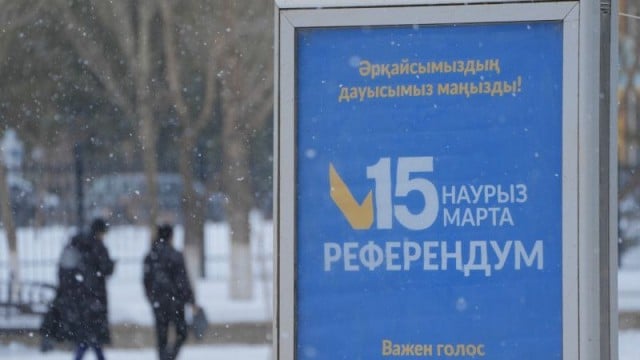 Соат 18 00 гача қозоғистонликларнинг 71 фоизи референдумда овоз берди