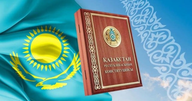 Казакстанда жаңы Конституция кабыл алынды