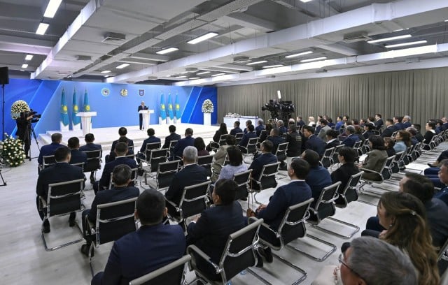 Қозоғистон Президенти ал-Форобий номли Қозоғистон Миллий университетиг борди