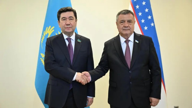 Kazakistan ve Özbekistan işbirliğini güçlendiriyor