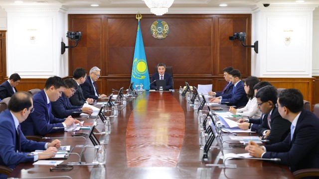 Kazakhstan expands cooperation with international financial institutions