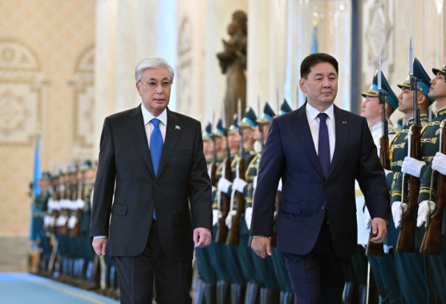 Президенты Казахстана и Монголии провели переговоры