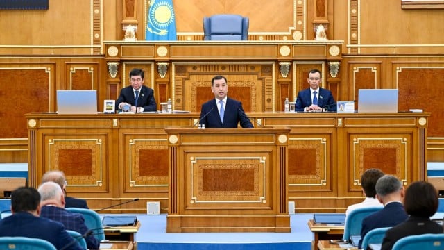 Kazakh Parliament approves constitutional bills in first reading