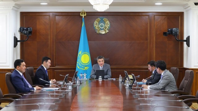Казакстанда «Маалыматтарды иштеп чыгуу борборлорунун өрөөнүнүн» курулушу кулжа айында башталат