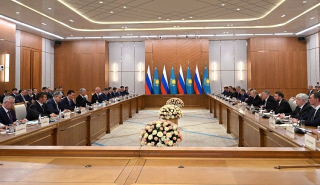 Kazakh, Russian Presidents hold talks