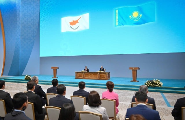 Kazakistan ve Kıbrıs işbirliğini genişletmeyi hedefliyor