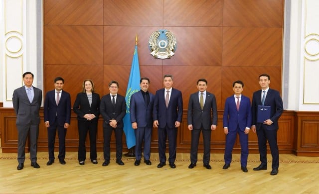 Kazakistan, teknoloji devleriyle 10 milyar dolarlık anlaşma paketi imzaladı