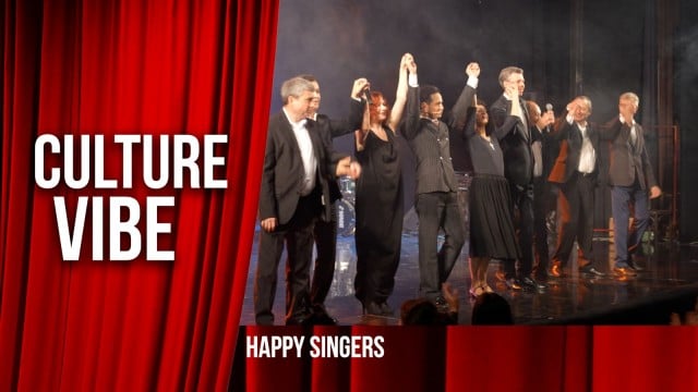 Happy singers